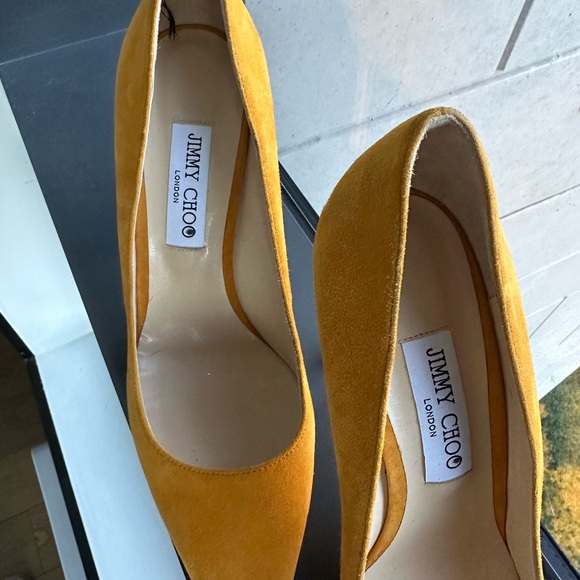 Jimmy Choo size 9 (40 1/2), yellow high heel shoes. New. Never worn. - Picture 2 of 4
